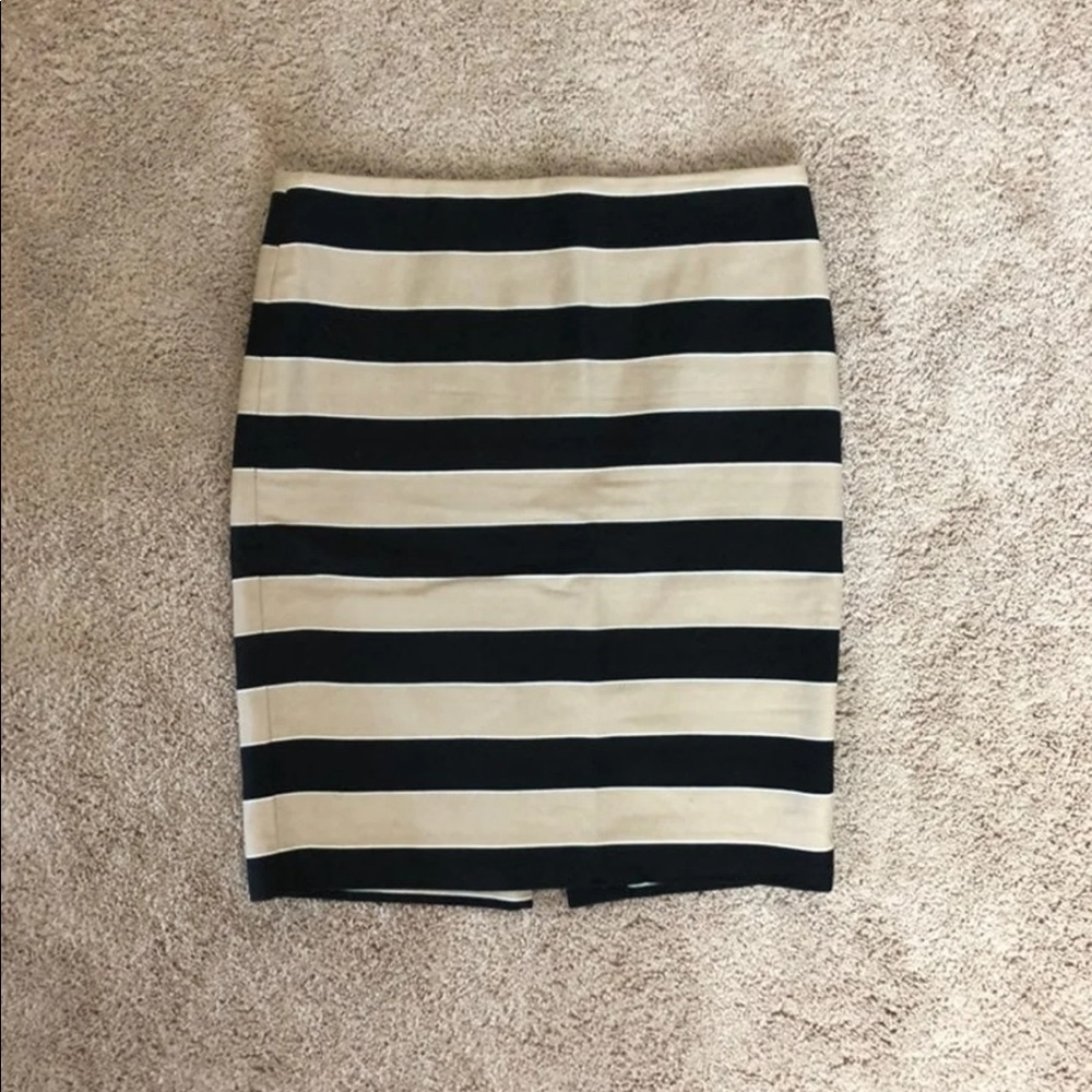 LOFT skirt
